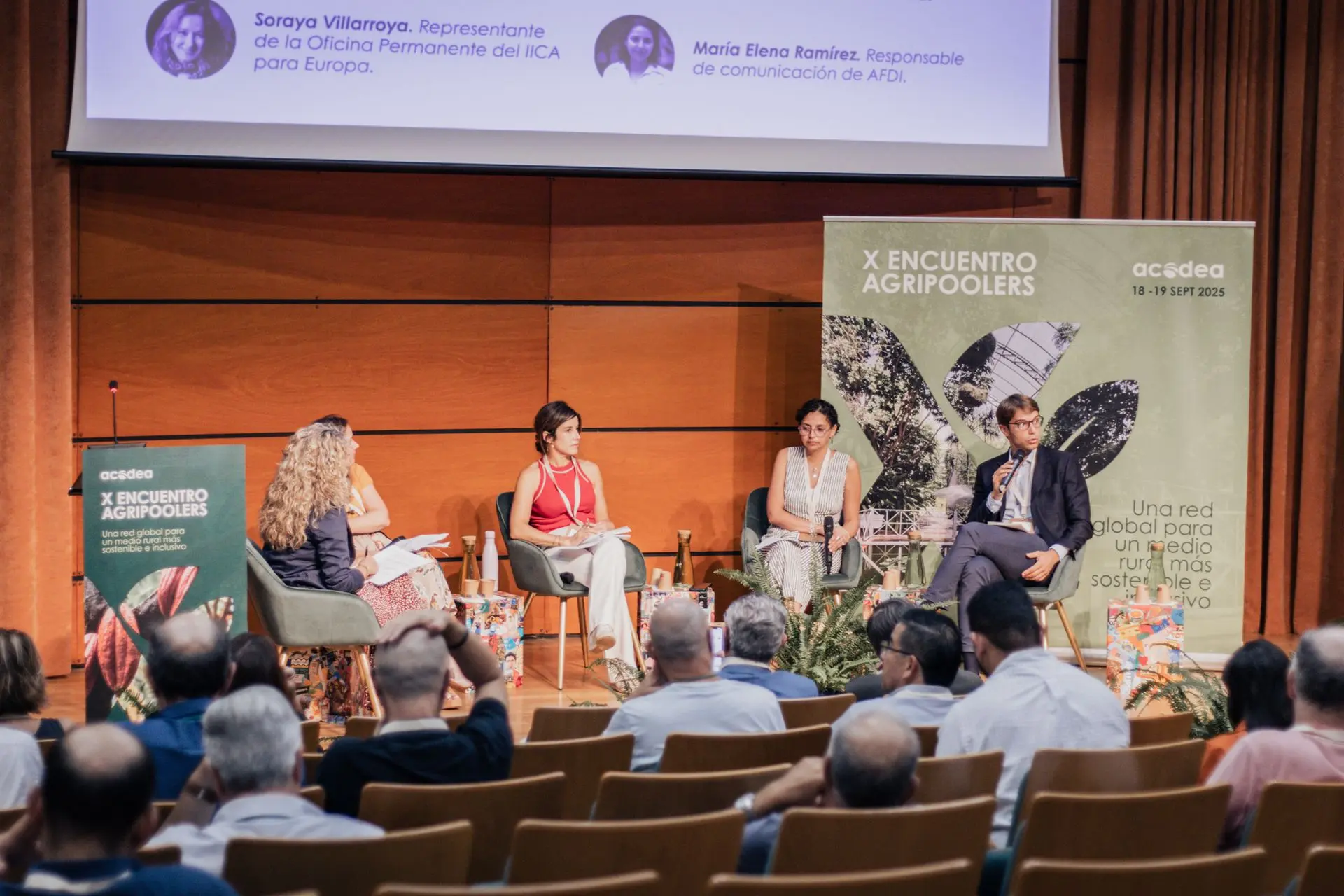 Mesa redonda jornada 1